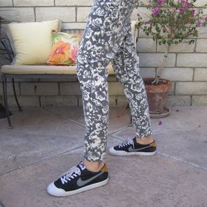 Forever 21 Floral Skinny Jeans